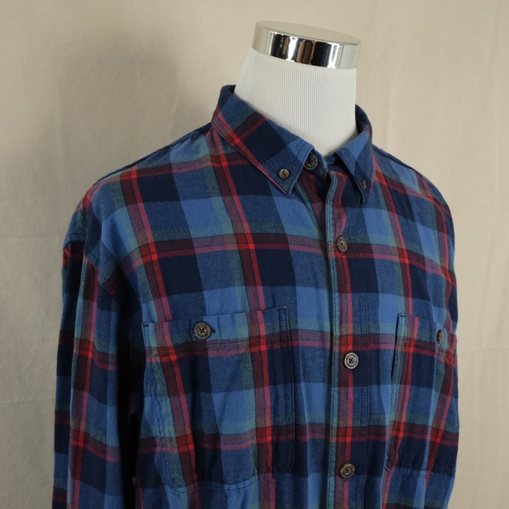 Duluth Trading XL Relaxed Fit Flannel Work Shirt Button Down Blue Red Plaid Mens